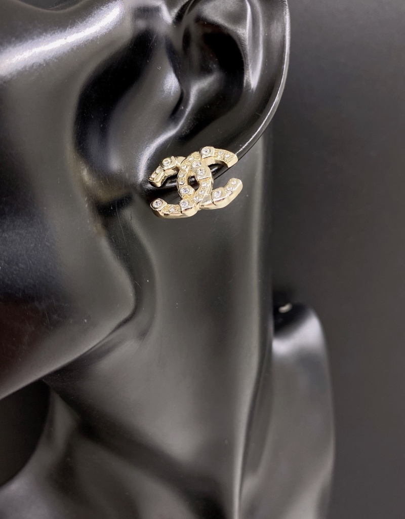 Ch**el earrings